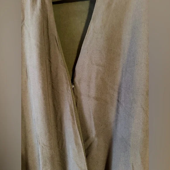 Love Riche V Neck Jumpsuit - Picture 3 of 9